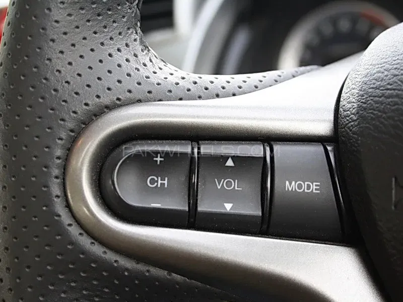 Honda Civic Reborn 2006-2012 Multimedia Steering Wheel Audio Control Buttons